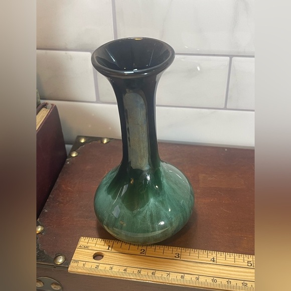 Vintage Bud Vase Green Dipped Blue Mountain Pottery Ontario Canada Collectible - Picture 7 of 8